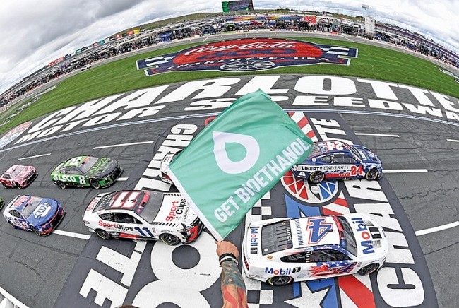 How To Watch NASCAR Racing for FREE Anywhere in the World