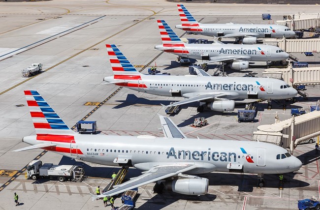 American Airlines Resumes Service After Tech Issue