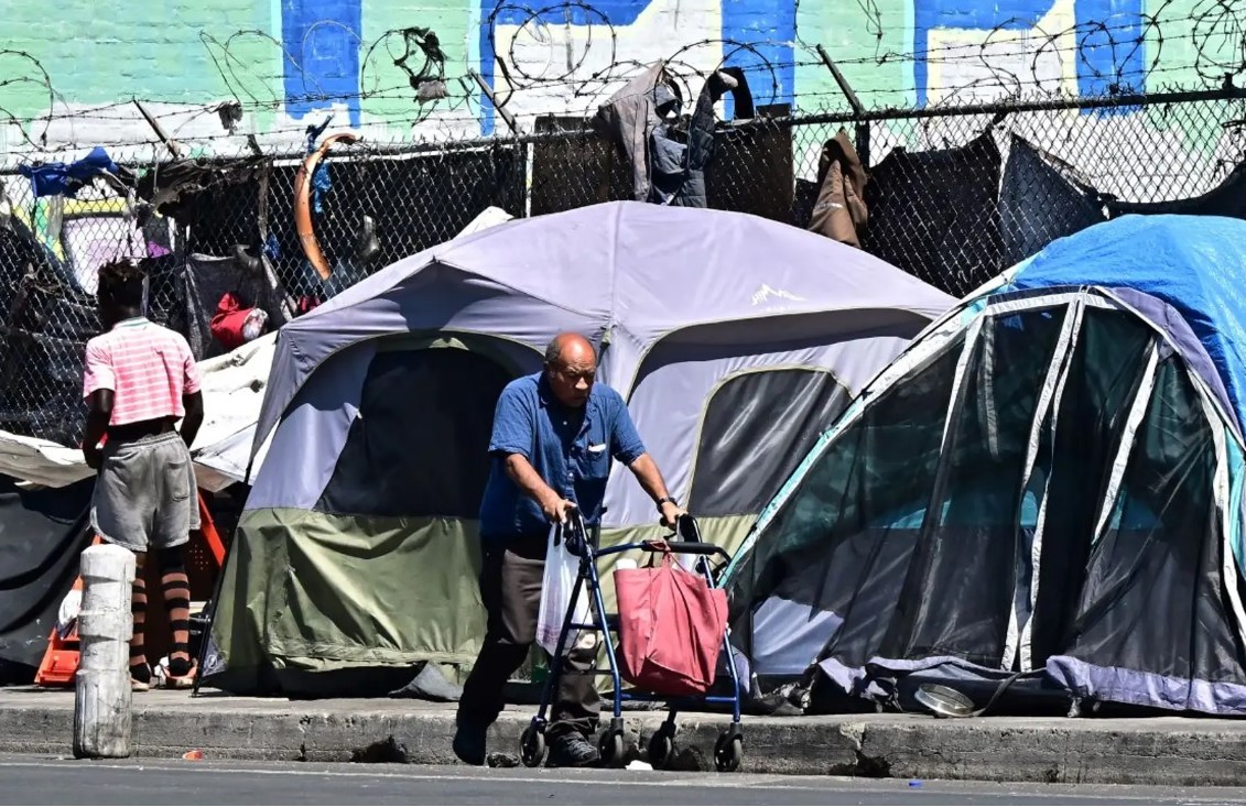 How Many Homeless People Are There in the U.S? Up 18.1% with Over 771,800