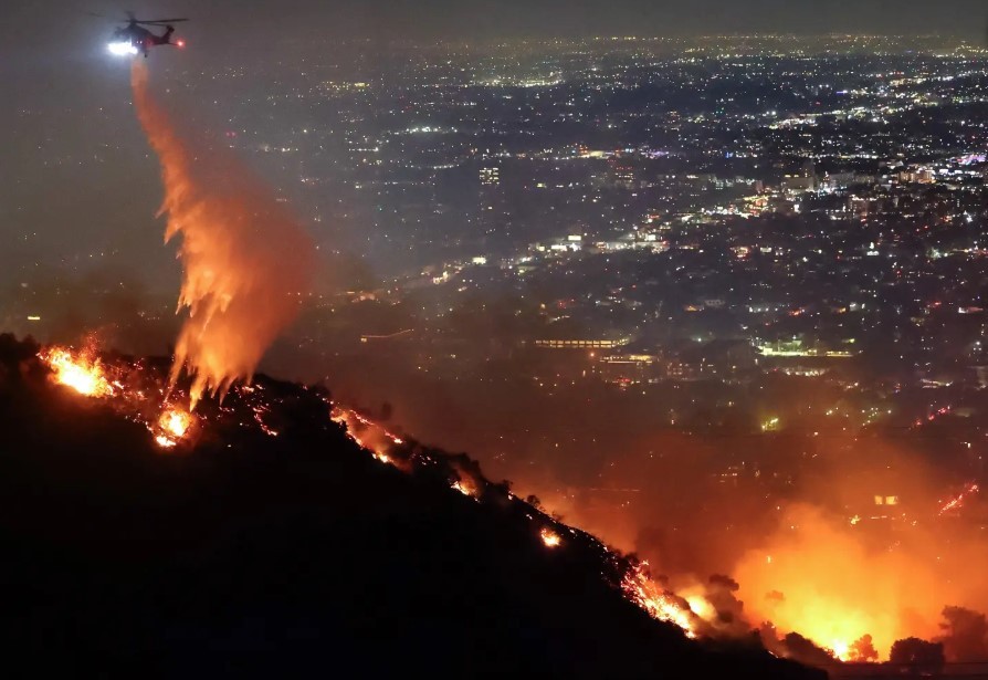 Hollywood is Being Burned by the Terrible Los Angeles Wildfire, Celebrities Lost Homes