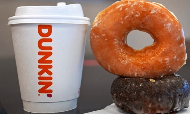 Dunkin's Donut Shortage in Nebraska and New Mexico: What's Behind the Empty Shelves?