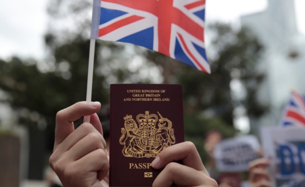 UK Bans Citizenship for Illegal Entrants Under New Rule in 2025