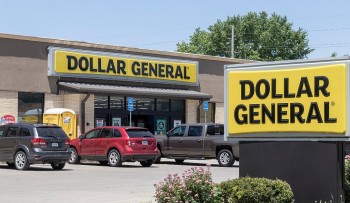 How Many Stores Does Dollar General Operate in the US and Why Are They Closing Stores?