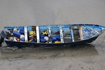 San Diego Boat Accident: 3 Dead, 7 Missing After Vessel Capsizes Off California Coast