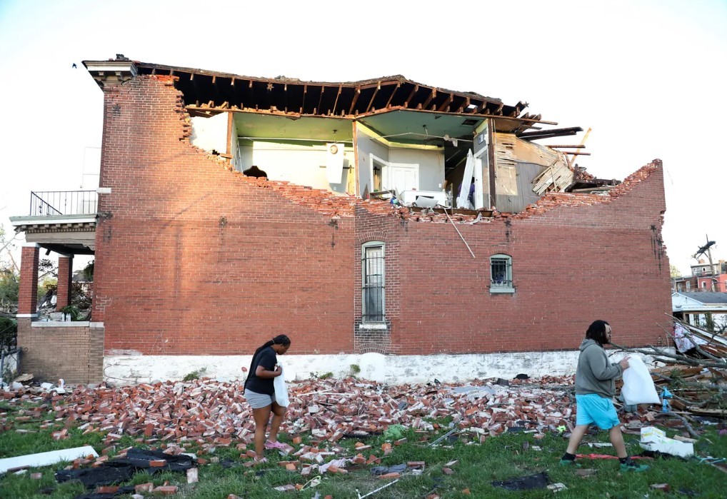 Tornado Outbreak Devastates Kentucky, Missouri, and Virginia: At Least 31 Killed