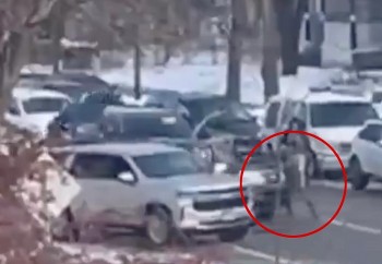 A Critical Moment Before the Gunfire: How the Minneapolis ICE Shooting Unfolded