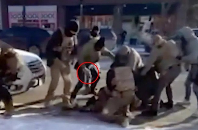 What Really Happened in the Alex Pretti Shooting? Look at the Video Evidence