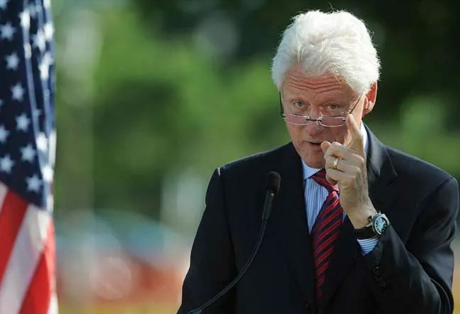 Bill Clinton on Minneapolis Shooting: "This is Unacceptable" and "Should Have Been Avoided"
