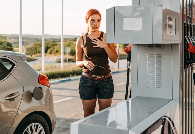 5 Smart Ways to Save Fuel as Gas Prices Keep Climbing