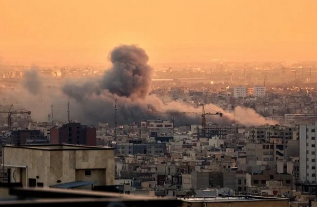 Why Iran Does Not Surrender: The Shia Identity and the Persian Art of Endurance