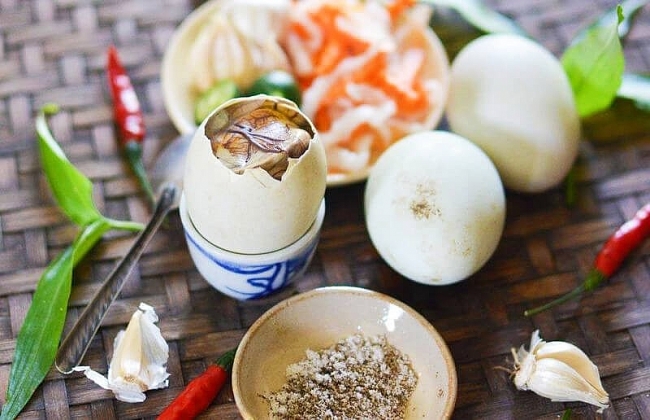 Balut - One of World's Weirdest Dishes