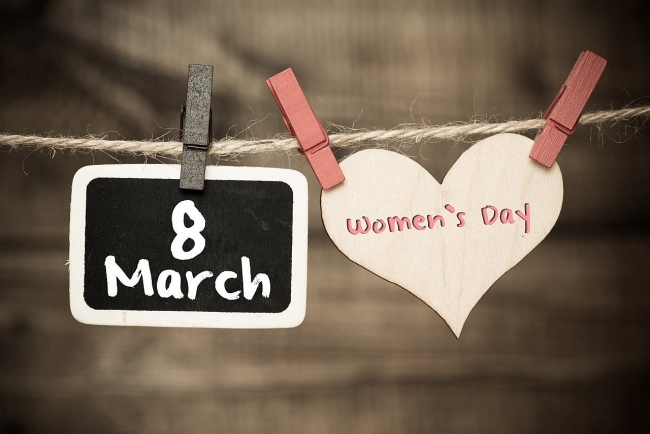 9 Wonderful Gifts for Sisters on Women’s Day (March 8)