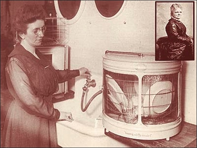 What is the First Dishwasher Made in History?