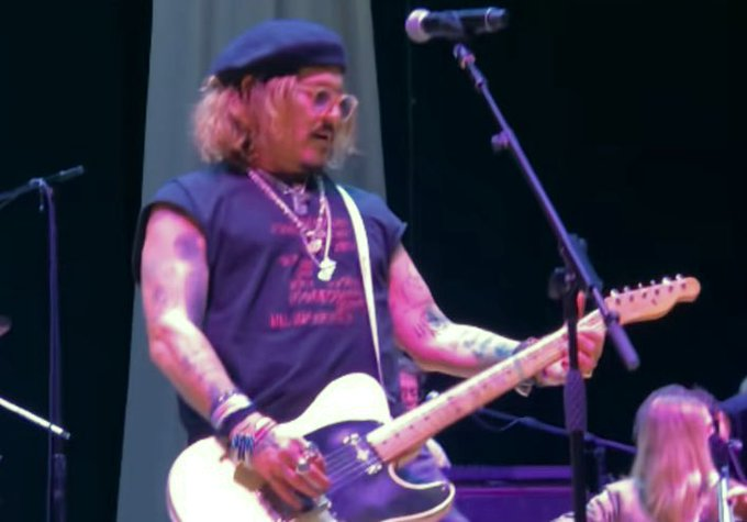 Full Lyrics, Video: Johnny Depp Sings 'Isolation' in Surprise Performance