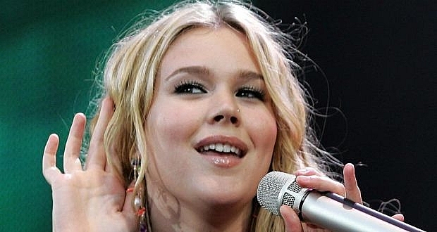 Who is Joss Stone: Biography, Career, Husband, Children and Personal Life