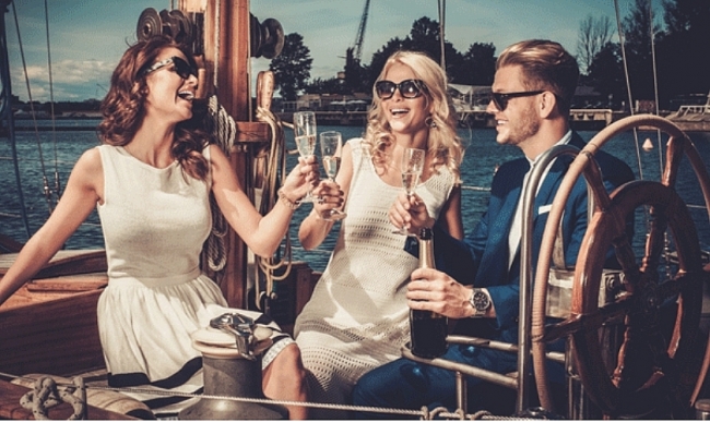 Rich People in America: Must Have Assets of $2.2 Million