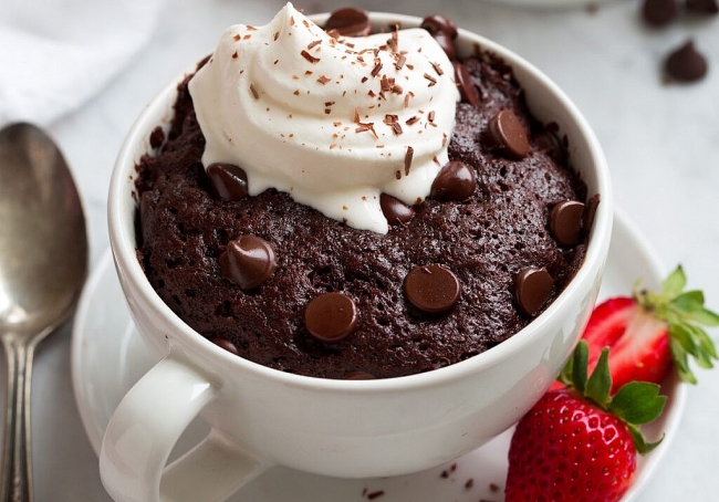 How to Bake Mug Chocolate Cake